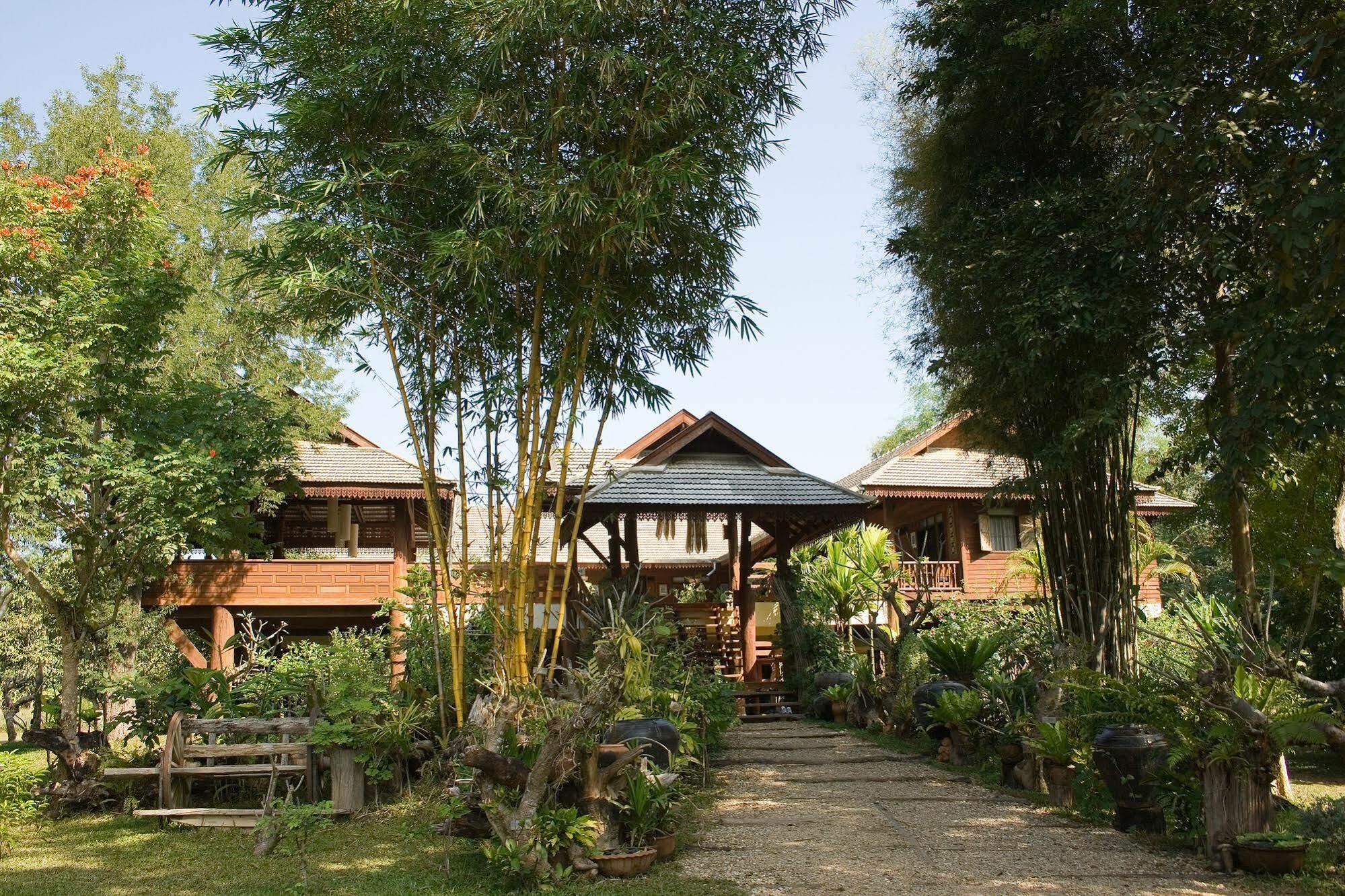 Khum Lanna Hotel Phrao Luaran gambar